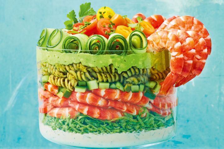 7-layer Prawn Cocktail Salad in clear bowl.