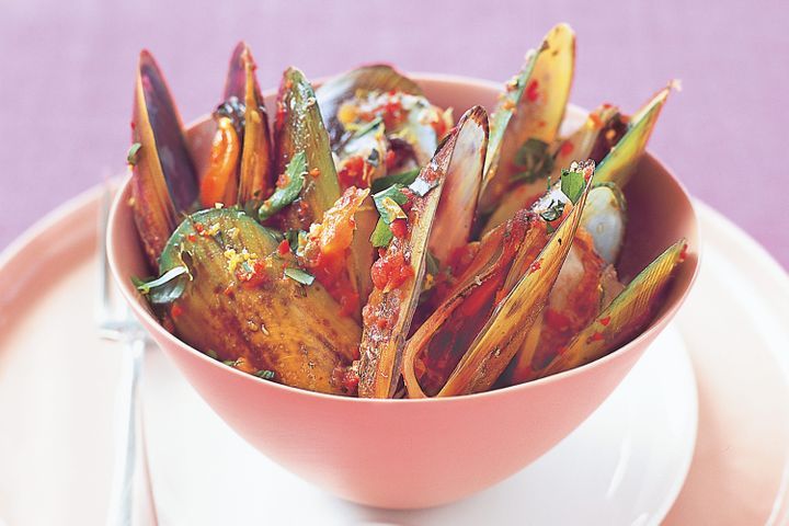 Chilli Mussels presented in a bowl.