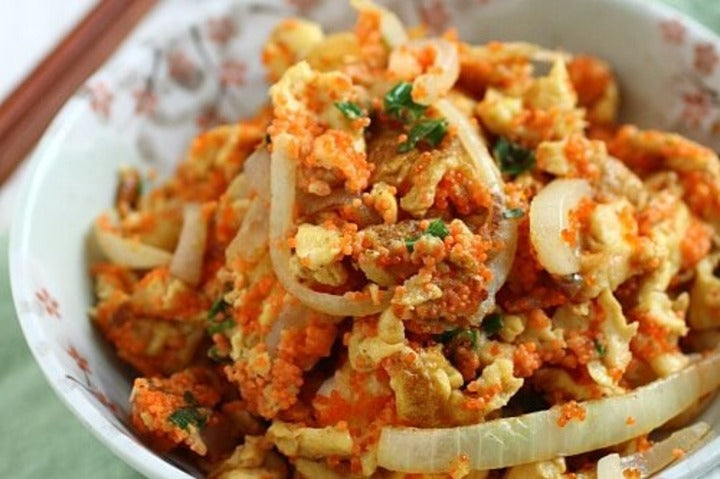 Tobiko Omelette presented in a plate.
